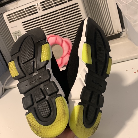 Balenciaga shoes - Picture 7 of 8